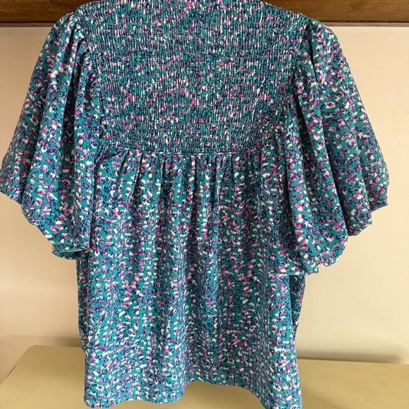 Teal Green Bubble Sleeve Blouse - Picture 4 of 6